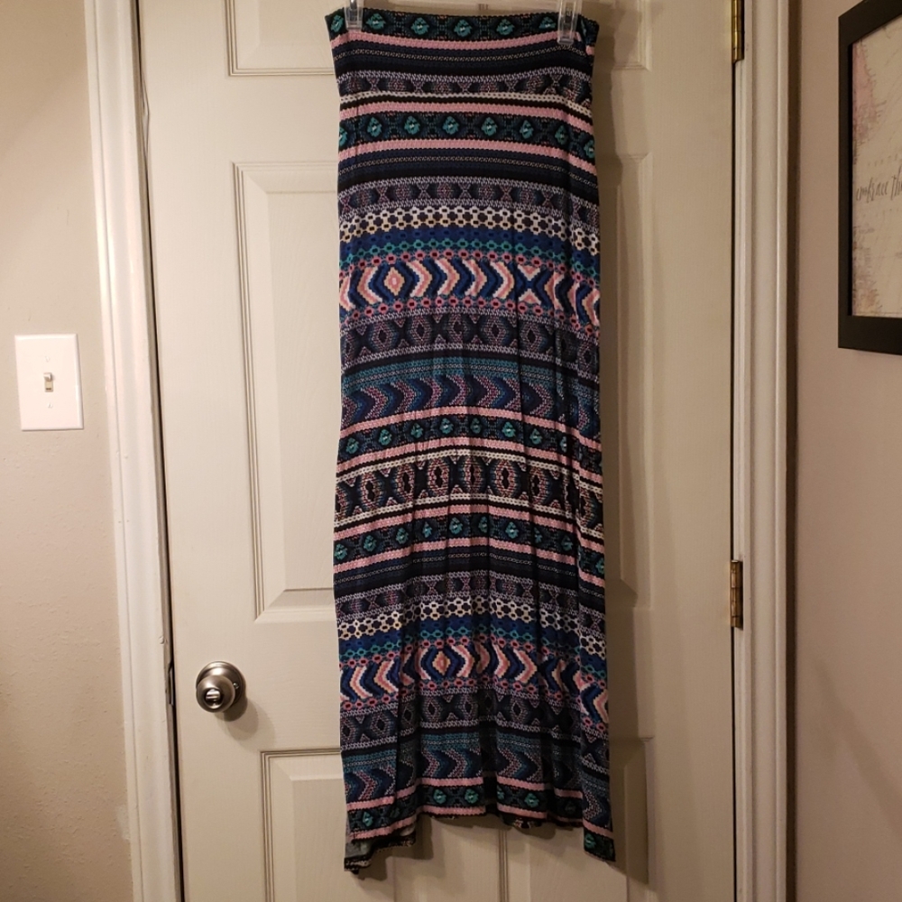 Charlotte Russe Maxi skirt